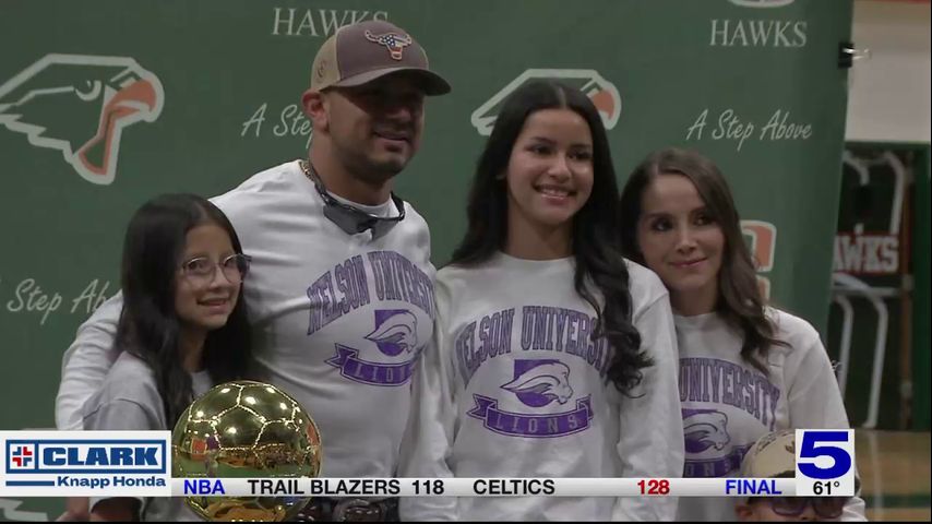 Harlingen South soccer star Damaris Solis signs with Nelson University