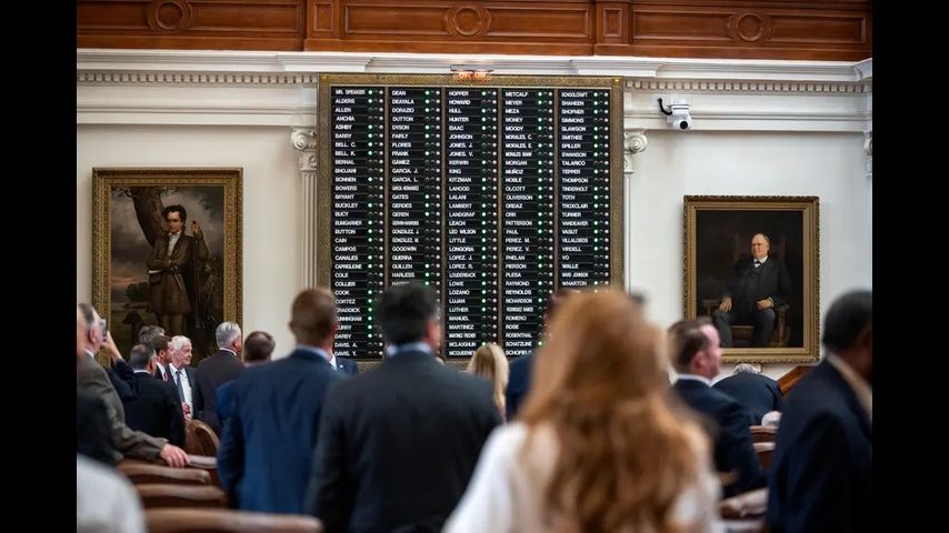 Texas Republicans and Democrats, locked in redistricting battle, weaponize flood response