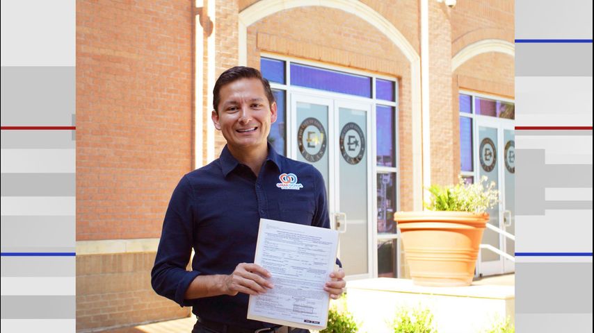 Edinburg attorney Omar Ochoa files to run for mayor