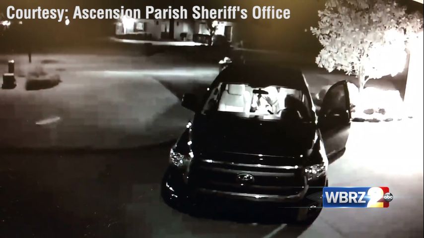 Suspect wanted for several vehicle burglaries in Hwy. 74 area