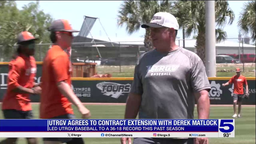 UTRGV & baseball coach Derek Matlock agree to contract extension through 2030