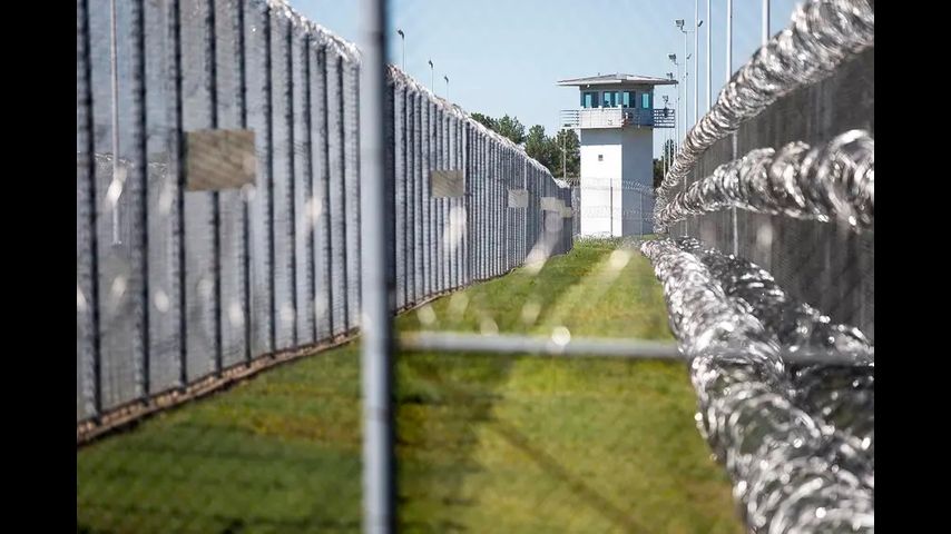 After sweltering temperatures killed Texas prisoners, lawmakers vote to install air conditioning