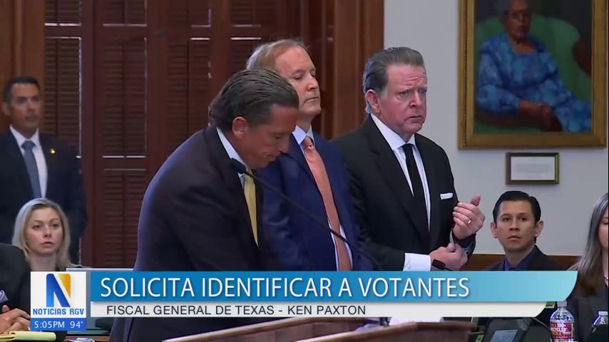 Fiscal general de Texas Ken Paxton solicita identificar el estatus de votantes registrados