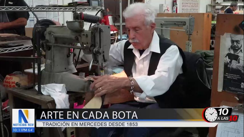 Negocio en Mercedes creando arte en cada bota