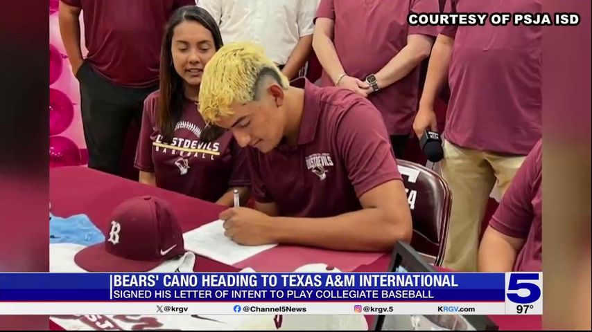 PSJA's Vinny Cano Signs Letter of Intent to Texas A&M International Baseball