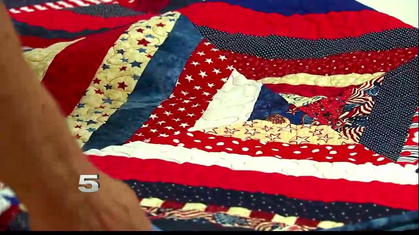Club gifts Quilts of Valor to 22 veterans at Alamo park