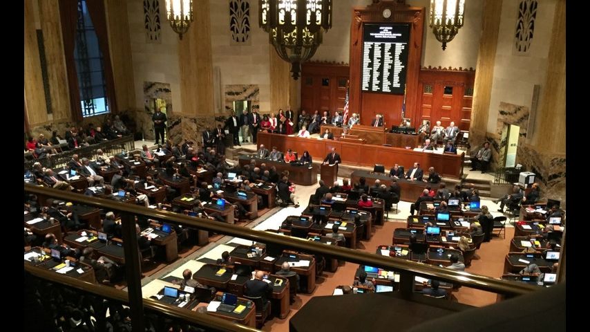 The battle of the budget forces Louisiana lawmakers to open special session