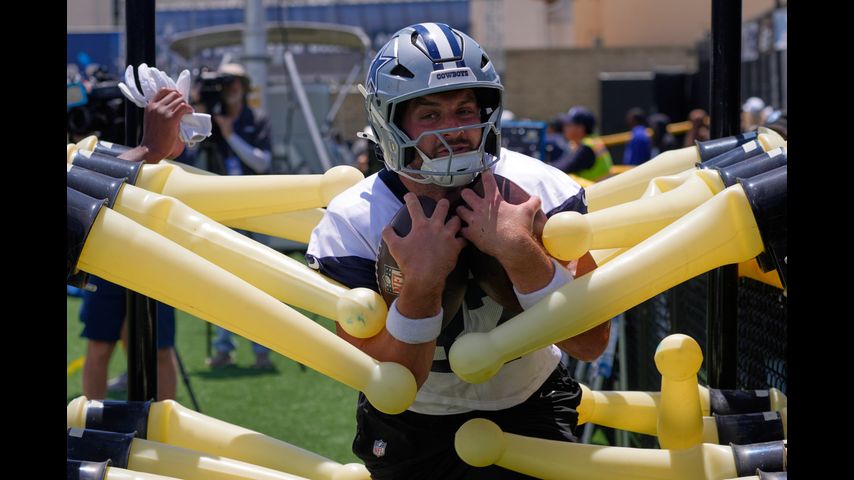 Cowboys sign tight end Jake Ferguson to a 4-year, $52 million extension