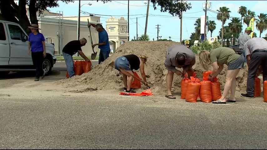 Anuncian distribución de sacos de arena por todo el Valle