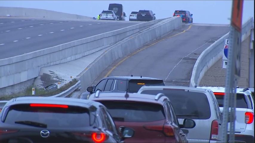 One dead in wrong-way expressway crash in Pharr