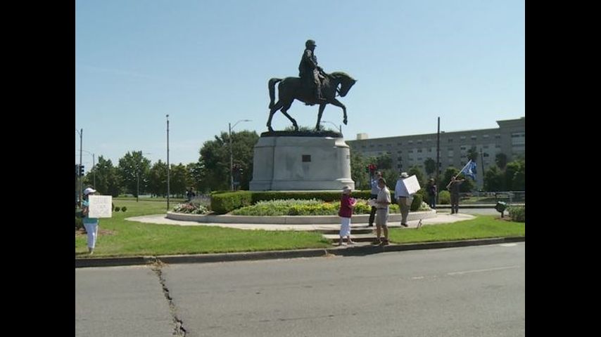 New Orleans: Monuments cost more than $2.1M to take down