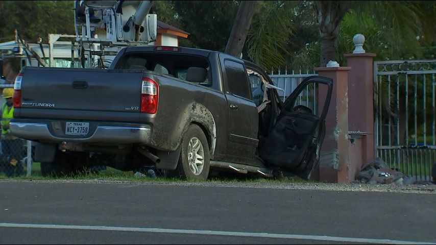 DPS: Man dies after he was ejected from a vehicle in crash near Edinburg