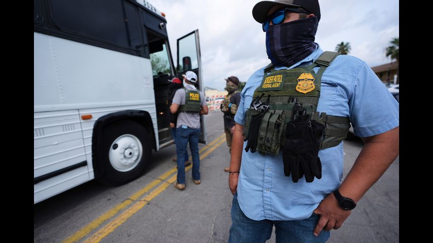 Border Patrol hiring spree offers lessons as another immigration agency embarks on massive growth