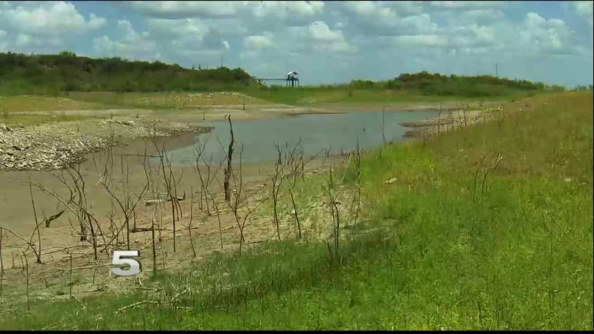 Farmers struggle as current drought impacts water levels at Falcon Dam
