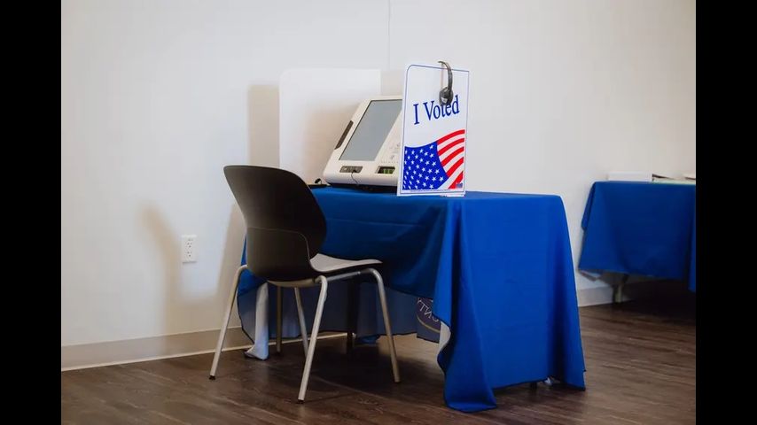 How the Texas GOP’s bid to block lawmakers from the ballot defies a century of court precedent