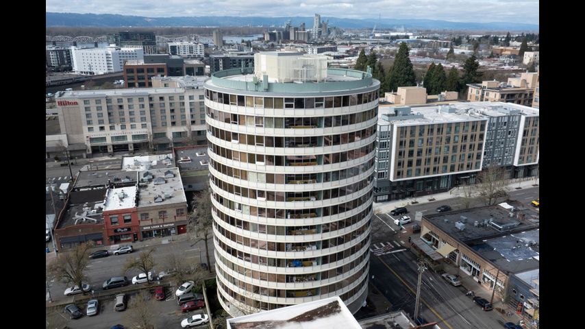 Affordable housing threatened as Trump halts $1 billion slated for extending life of aging buildings
