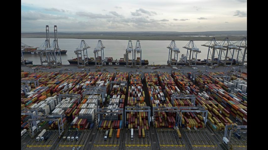 US and UK announce plans for a trade deal that Trump says would cement their relationship