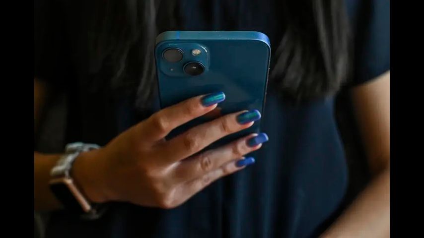 Texas lawmakers are poised to ban minors from social media