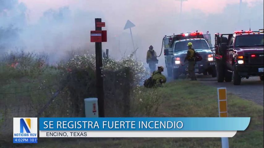 Bomberos controlan un 85 por ciento del incendio en Encino que dañó 1500 acres