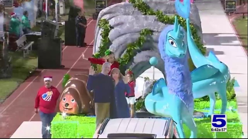 Valley residents ready for McAllen Holiday Parade