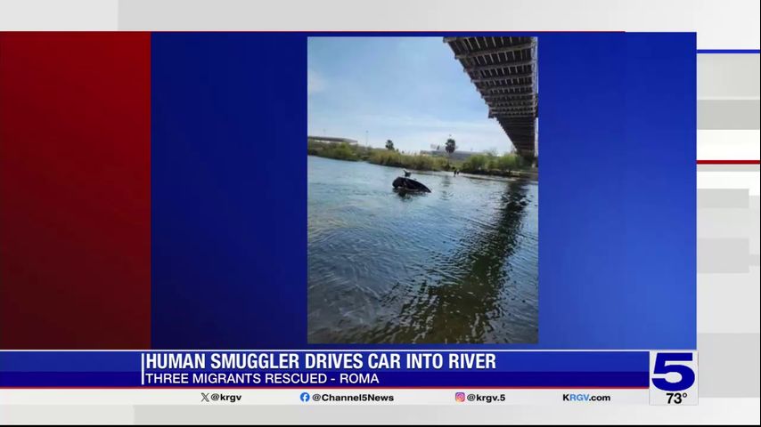 Migrants rescued after smuggler drives car into Rio Grande