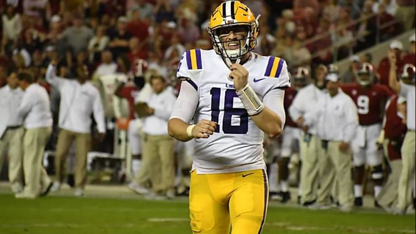 Round 7 - Pick 1: Danny Etling, QB, LSU (New England Patriots) : r/nfl