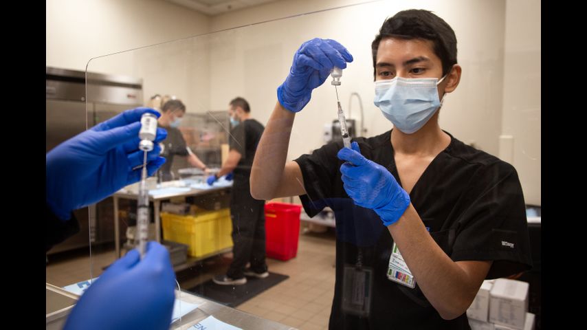 This Rio Grande Valley hospital had more COVID-19 vaccine doses than employees who wanted them