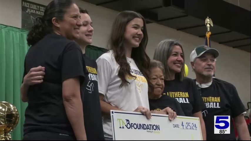 Brownsville Pace's Andie Lozano-Lomelli signs to TLU Volleyball & receives TNB Foundation Scholarship