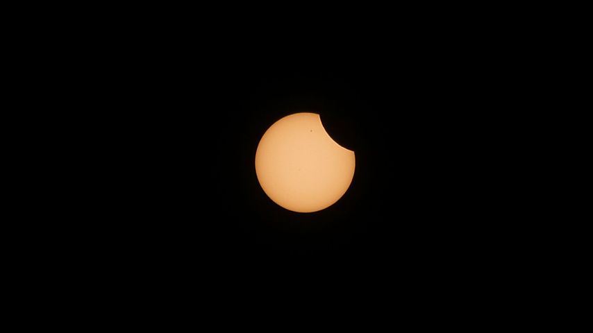 Science Says: Solar specs needed for safe viewing of eclipse