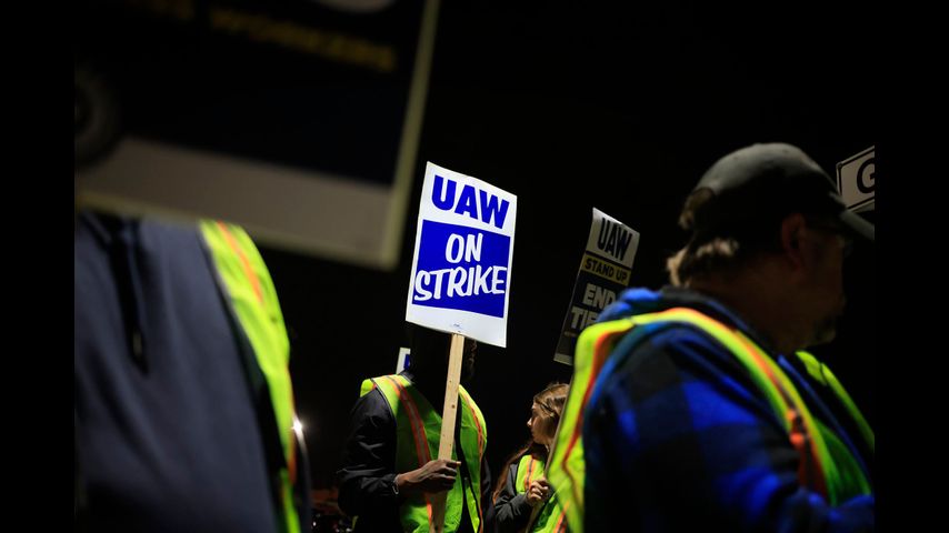 United Auto Workers union and Ford reach tentative labor agreement