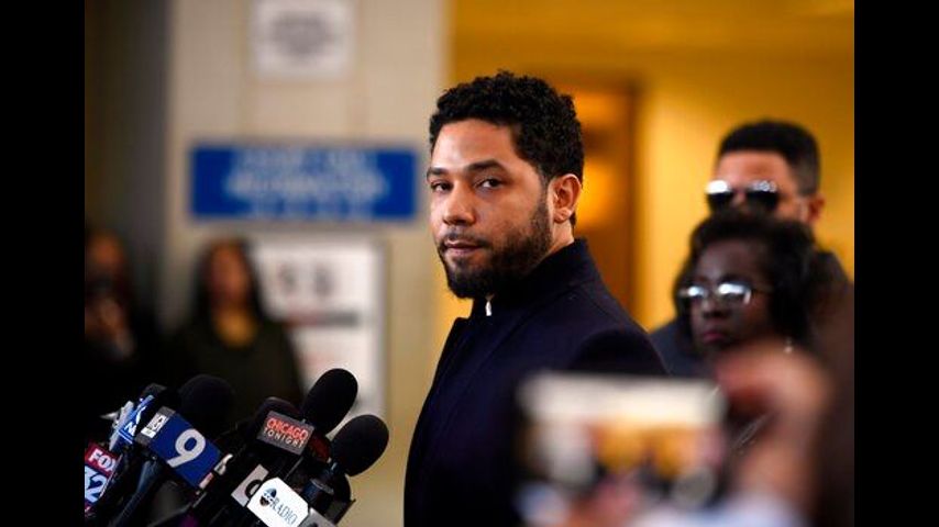 Upsides, downsides for Smollett, city in looming fines fight