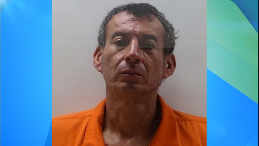 Condado Cameron: Hombre arrestado acusado de amenazar a su familia con bomba casera