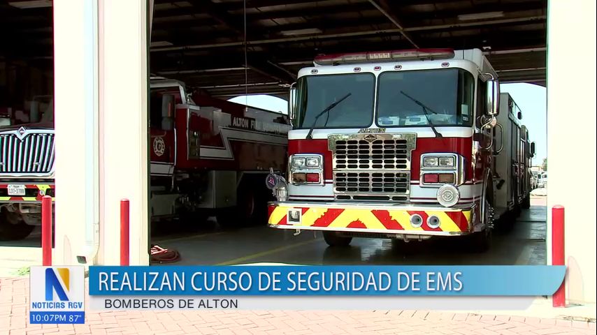 Bomberos de Alton realizan curso de seguridad de EMS