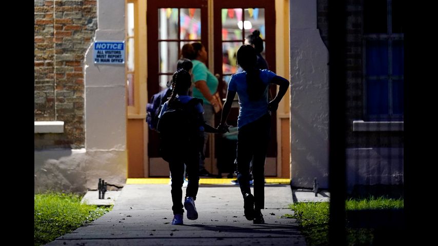 Uvalde students go back to school for 1st time since attack - Vimarsana News
