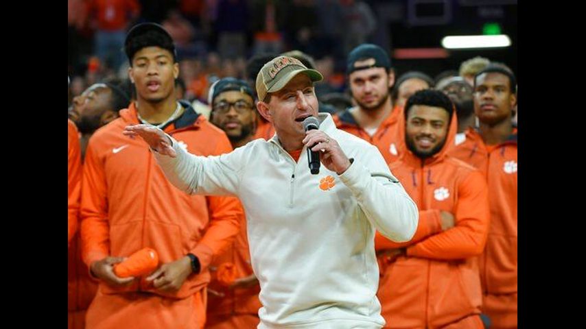 Trump to congratulate Clemson for its perfect season