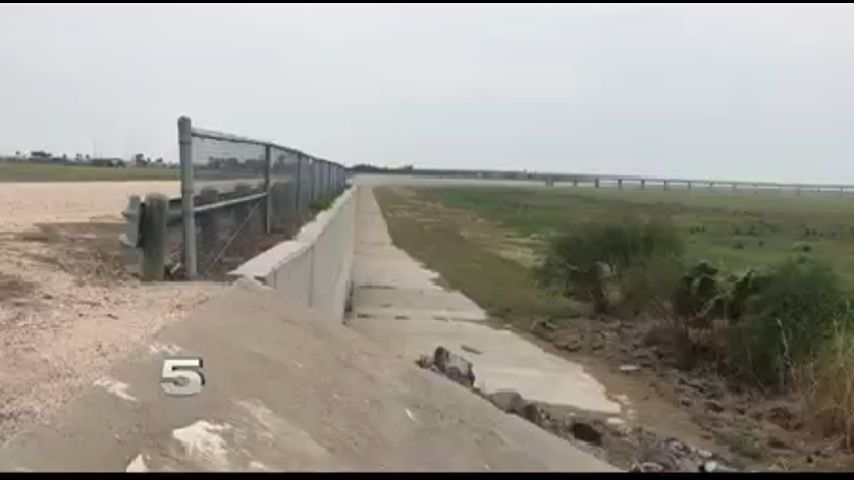 CBP: Construction of Wall along Texas-Mexico Border Begins Next Year 