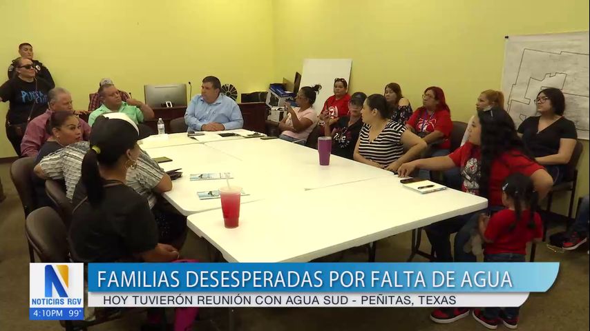 Clientes de Agua SUD se reúnen con el gerente de la empresa para discutir los problemas con el servicio de agua