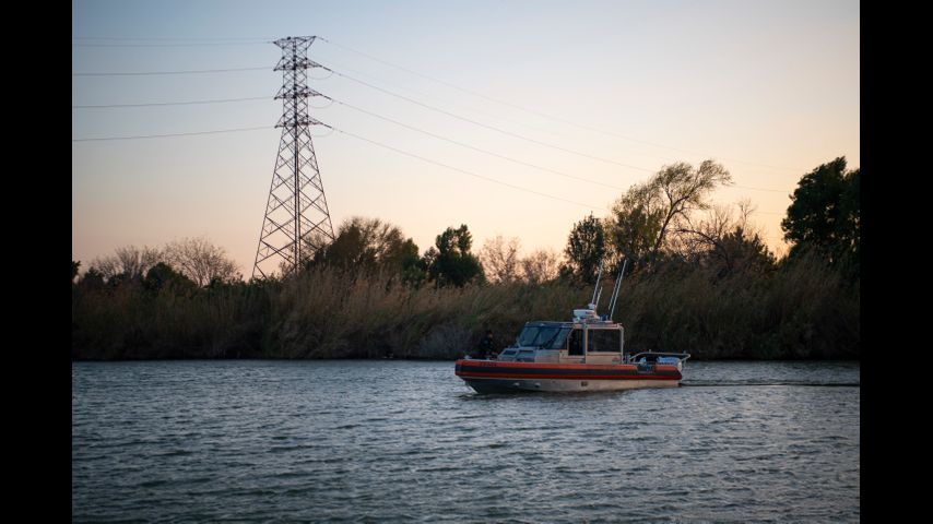 U.S. Coast Guard rescues 8 migrant children on the Rio Grande near McAllen