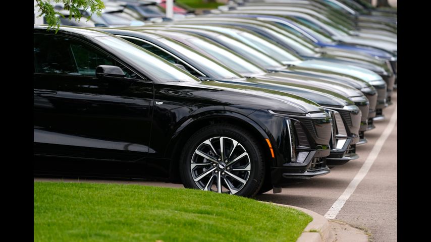 Car dealerships in North America revert to pens and paper after cyberattacks on software provider