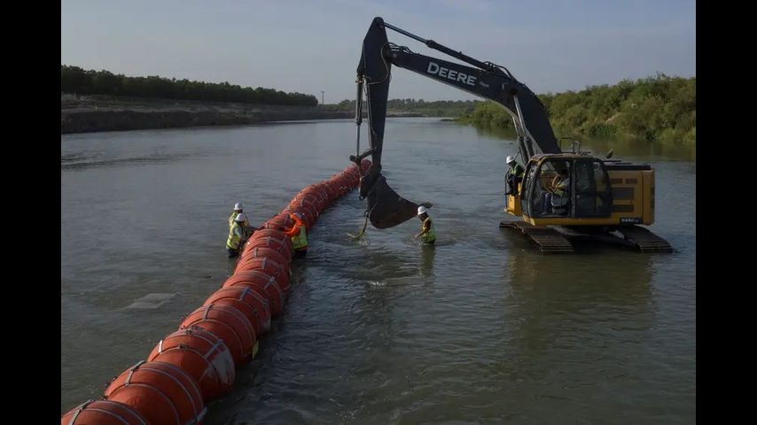 Texas must remove floating barrier from Rio Grande, Fifth Circuit Court orders