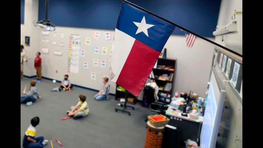 Texas board advances plan to allow Bible material in elementary school lessons