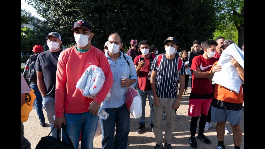 Pentagon rejects DC request for National Guard migrant help