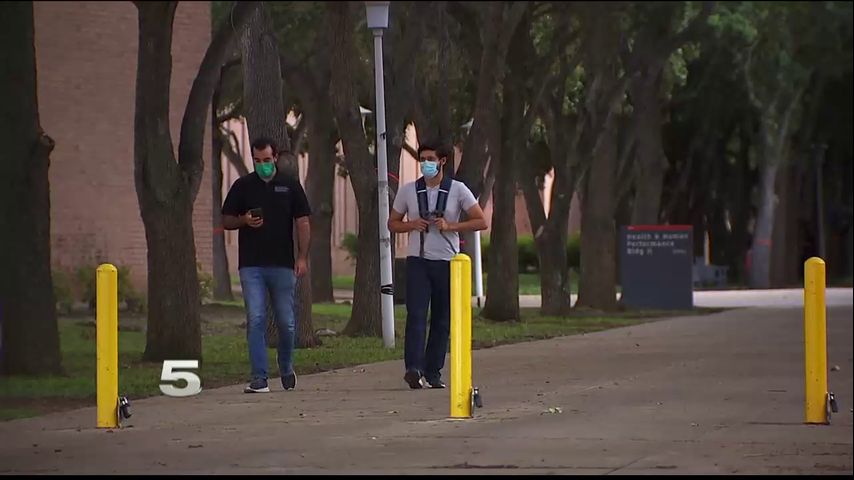 People on UTRGV campus grounds required to wear face covering