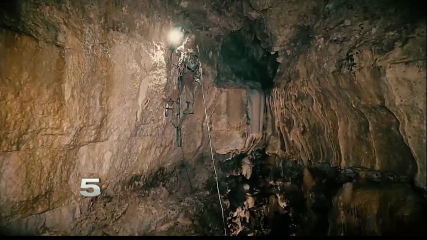 Geologists Explore, Map Aquifers in New Cave Discovered near San Antonio