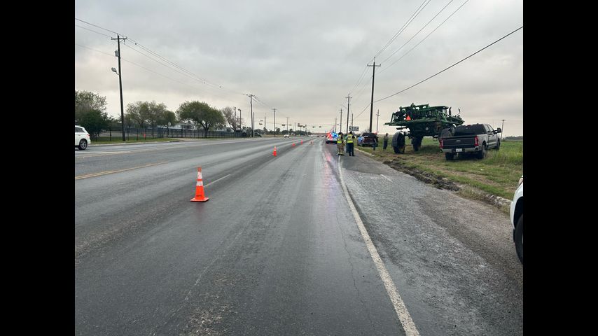 TxDOT informa de un vertido de petróleo en San Benito