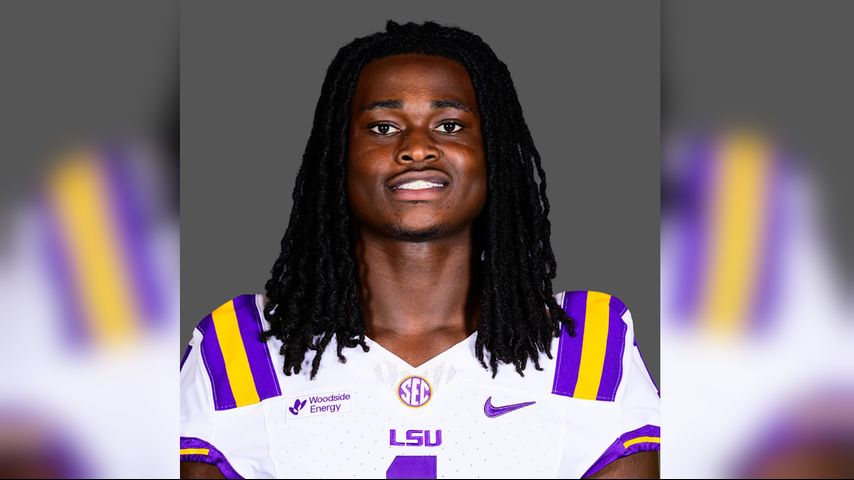 Report: Ole Miss looking into taking 2 LSU football players to court over unpaid buyouts