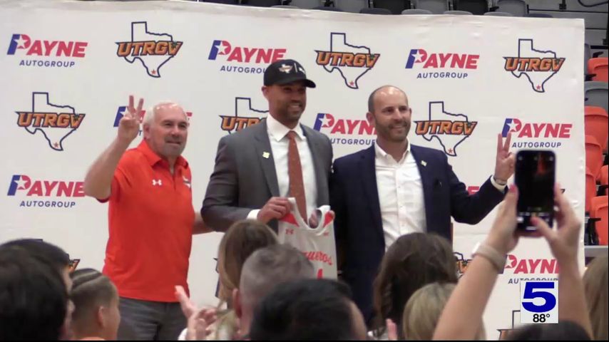 UTRGV introduces Kahil Fennell as new MBB Head Coach