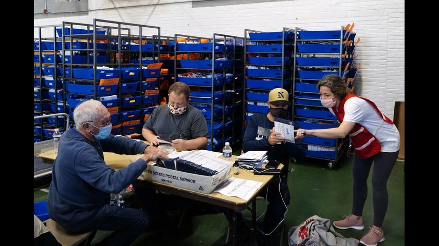 Presidency hinges on tight races in battleground states