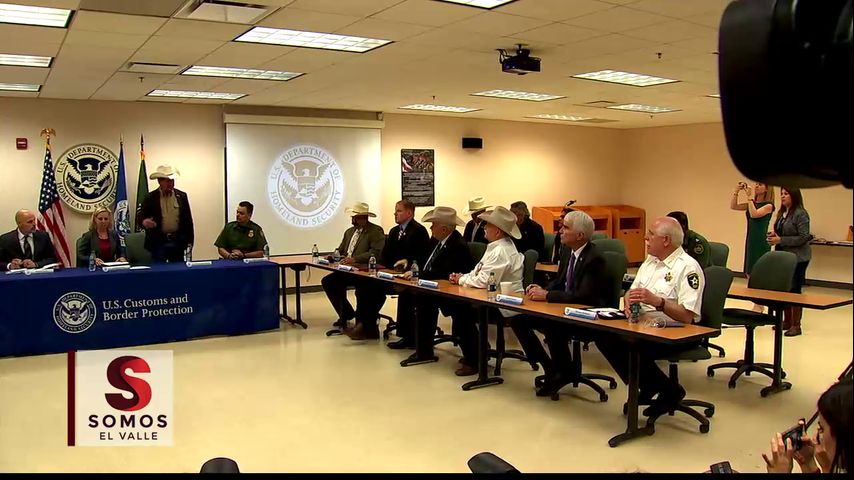 Secretaria del DHS Habla con Policía Local sobre Seguridad Fronteriza