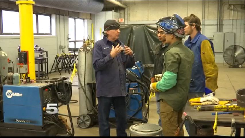 Instructor del Valle Resalta Beneficios de Aprender 